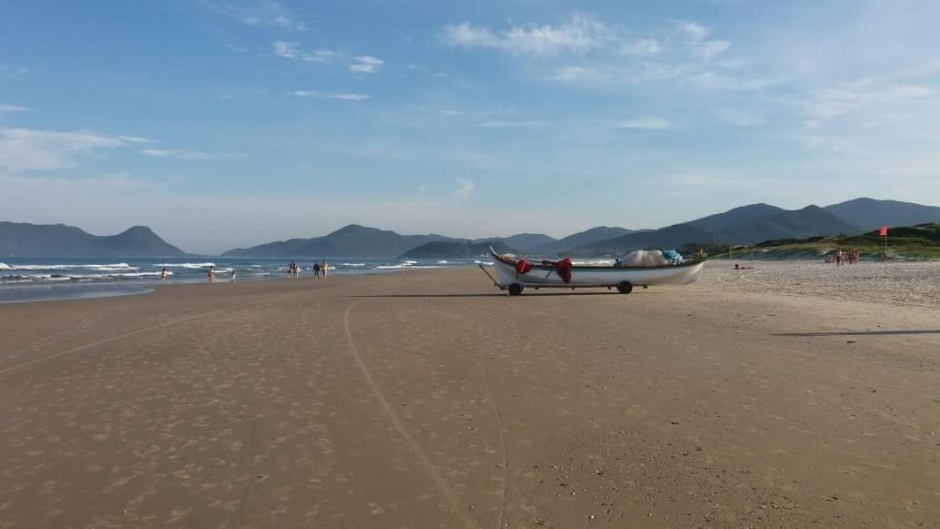 Casa Na Praia Do Campeche Florianopolis Exterior photo
